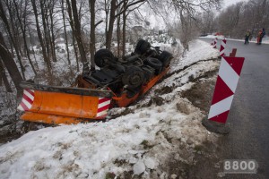 Ónos eső - Felborult egy útszóró Zalában